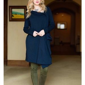 Evy's Tree Navy Diana